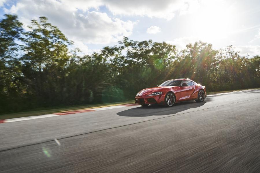  Toyota GR Supra (A90) 2019 года  (NA) (фото 44 из 56)